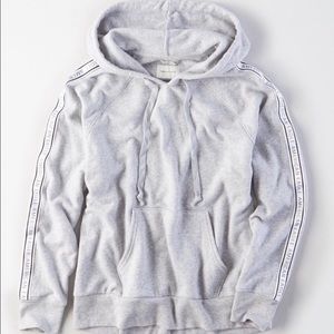 american eagle gray hoodie